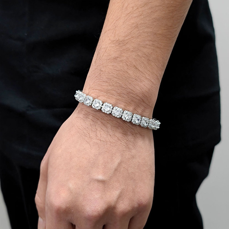 Золотой теннисный браслет B&C  – обзор и цена Tennis Bracelet Cubic
