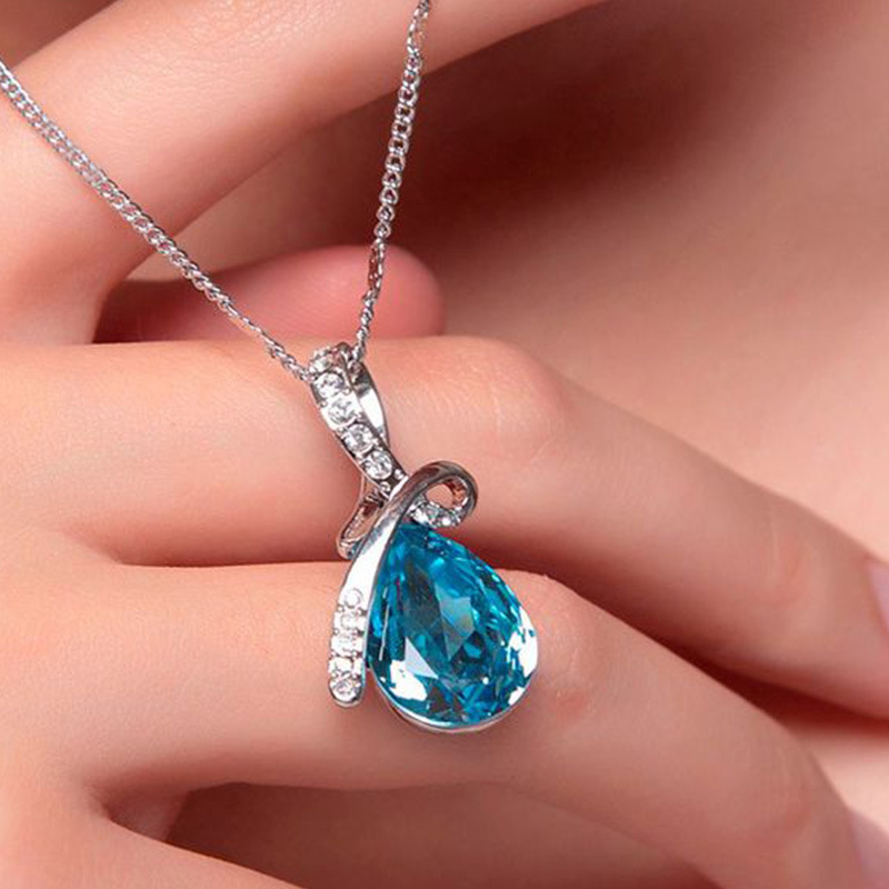 Натуральный синий топаз в форм – обзор и цена Crystal Choker Necklace